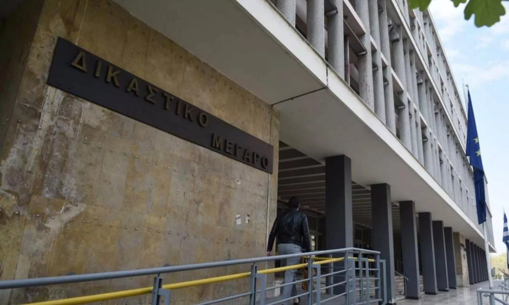 Θεσσαλονίκη: Ελεύθερη η φαρμακοποιός που συνελήφθη για πώληση ναρκωτικών